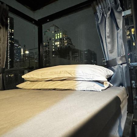 Stay At Pan Hostel Bangkok Exterior foto